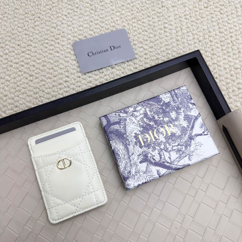 Dior Wallet ID:20260806-86